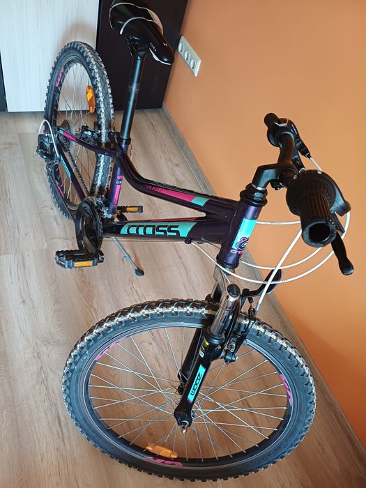 Детско колело cross 24" за момиче.
