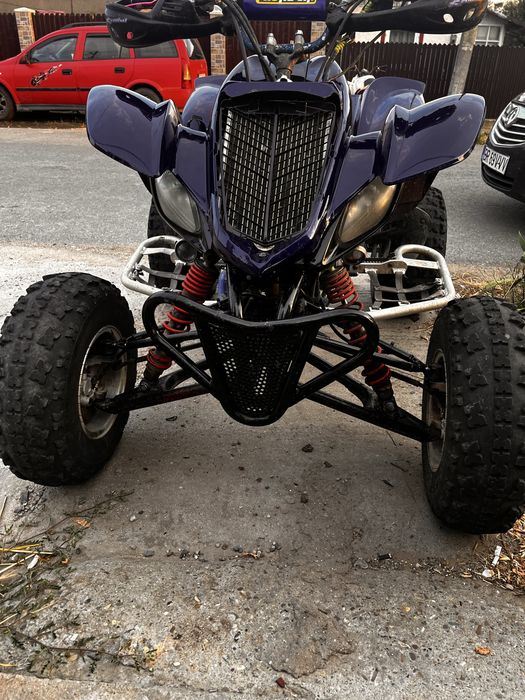 Yamaha raptor 660