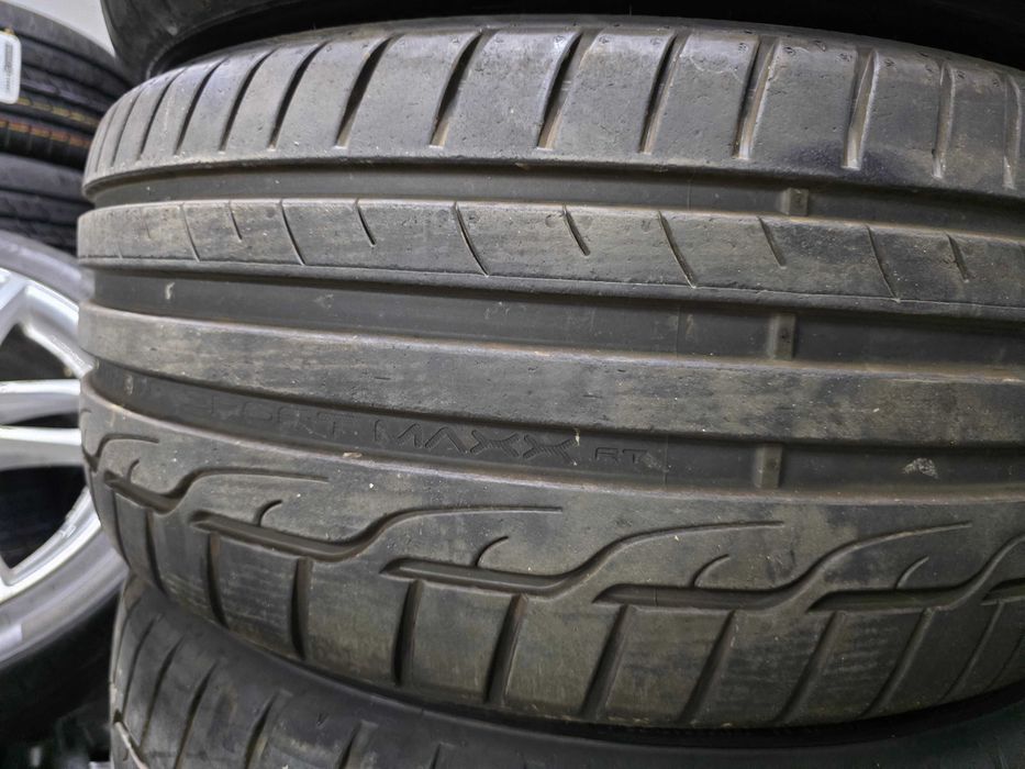 Летни гуми пакет 225 40 18 и 255 35 18 - Dunlop