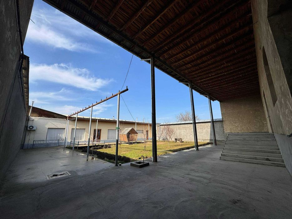 Hovli 12 sotix, Majnuntol Toshkent tumani