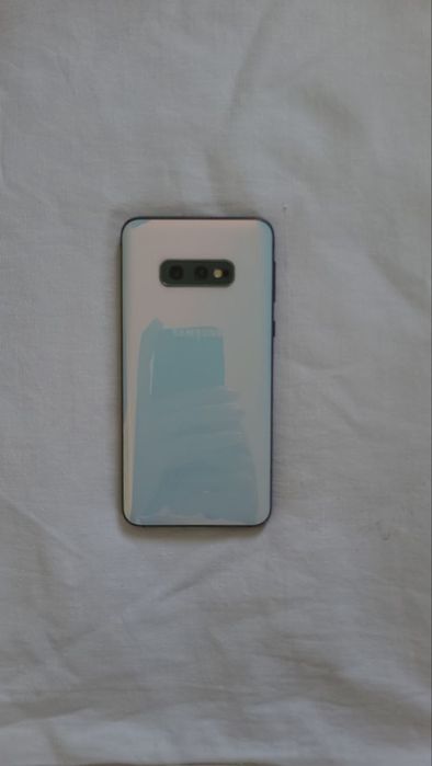 Samsung s10e идеал