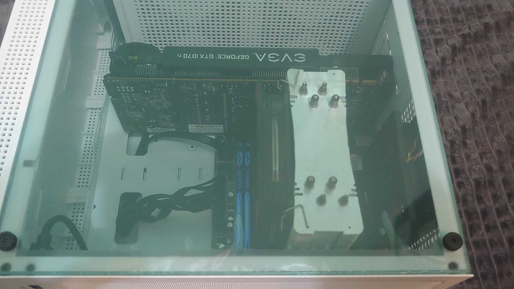 PC Gaming i7+GTX 1070 Ti | 16GB RAM | SSD | Carcasă nouă | Windows 10