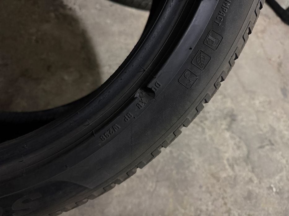 Set anvelope 285/40/22 si 325/35/22 pirelli continental