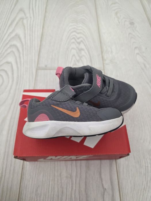 Маратонкии  Nike