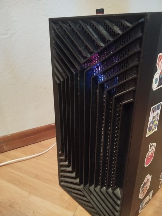 Продам игровой ПК с монитором и периферией