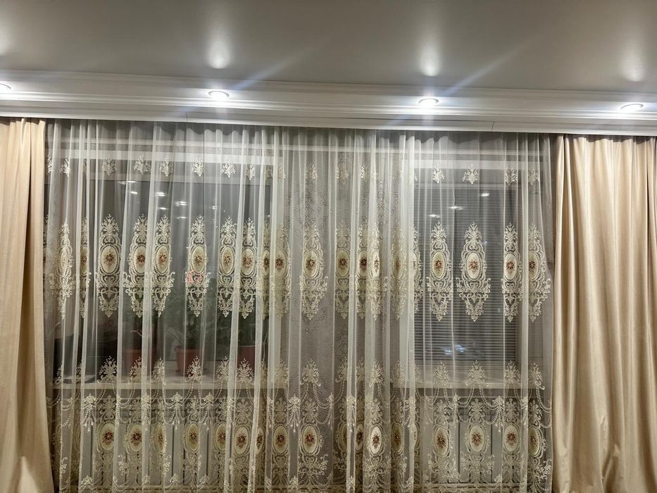 Красивый штор и тюль