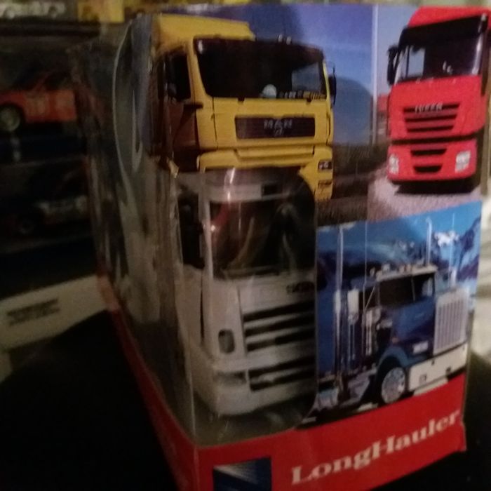 Коли Камиони  1.32 мащаб