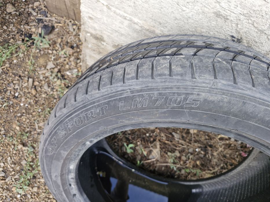 продам шины. 3 шт. R18.235/45