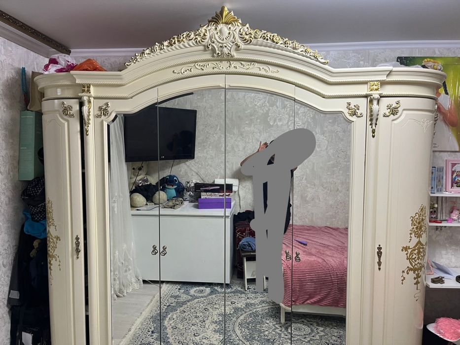 Шкаф для спальной