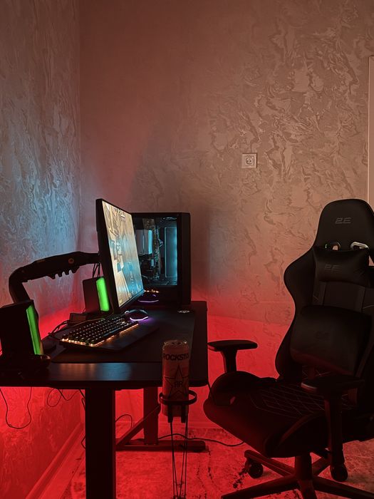 PC set up, Stol stul hamma narsasiga qoshib sotiladi.