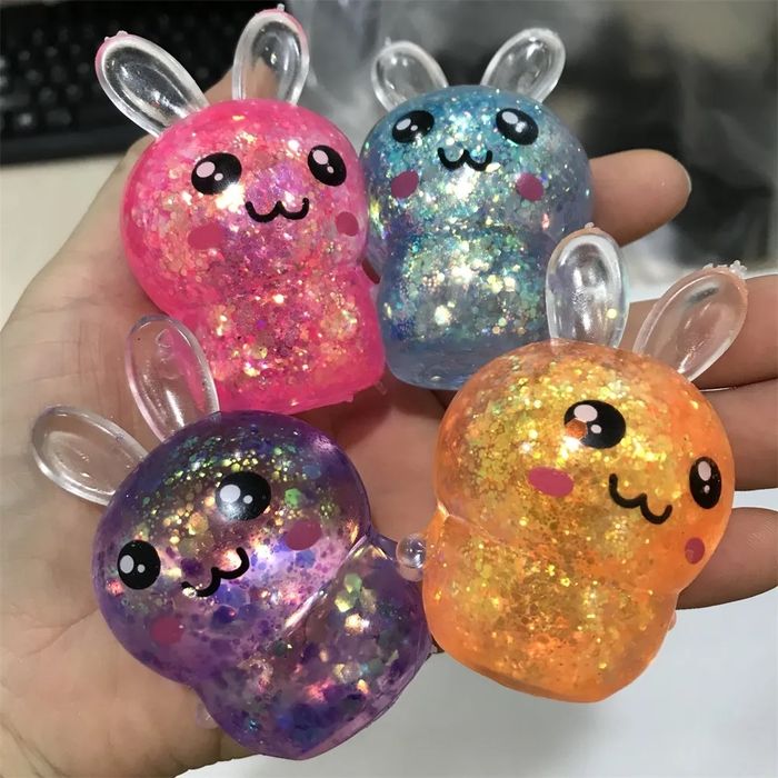 Капсули с играчки 55 мм