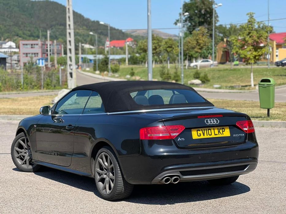 Vand sau Schimb Audi a5 cabrio