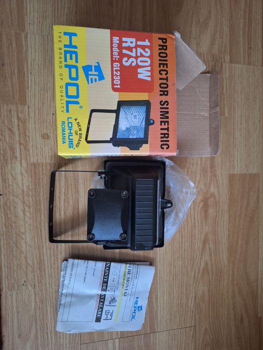 Proiector simetric halogen 120w