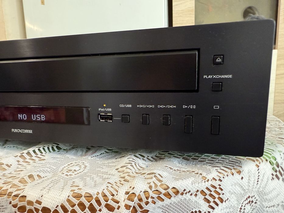 Като нов Yamaha CD-C600 Usb