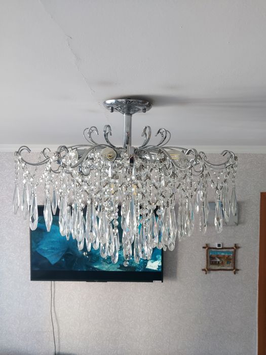 Люстра 9 рожковая