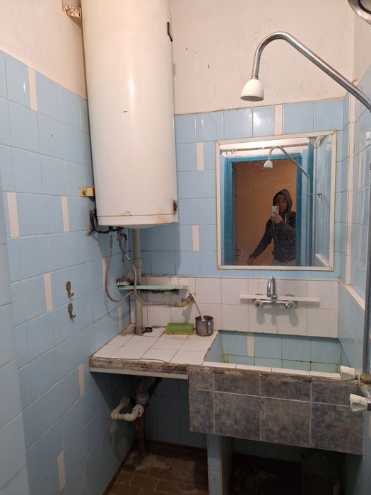 Подарявам мебели