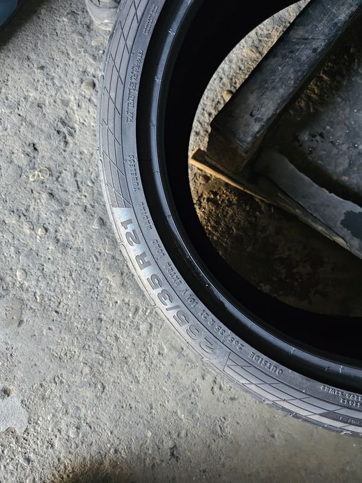 2 anvelope vara 265 35 21 Continental  2021