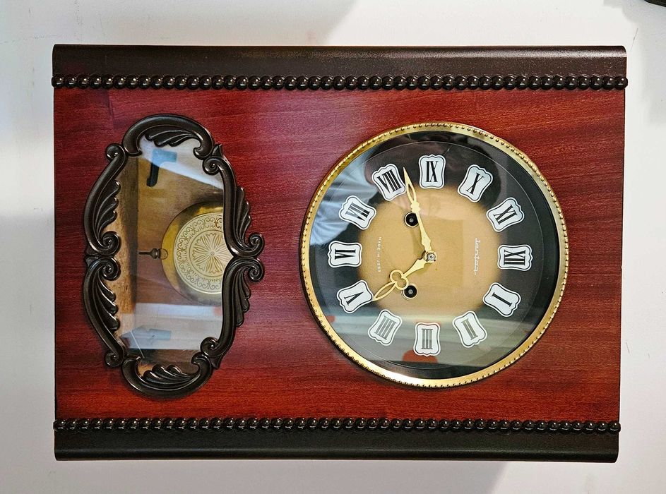 Ceas de perete cu pendula Iantar - USSR