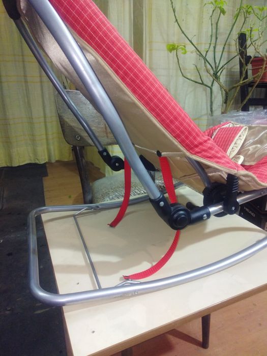 Бебешки шезлонг и люлка