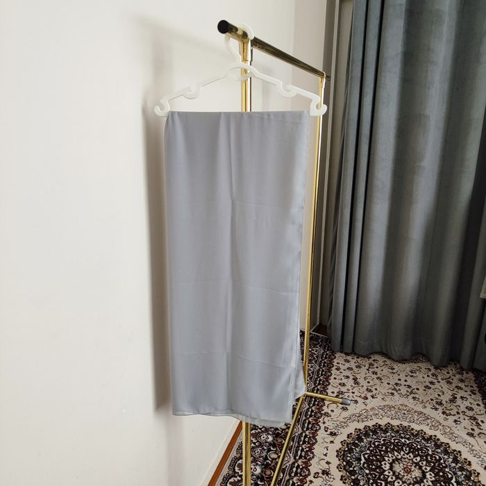 Платки и шарфы новые