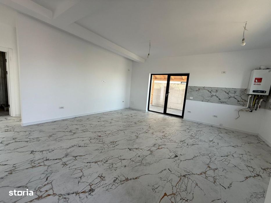 Casa individuala parter ~ 4 camere 2 bai ~350mp teren ~