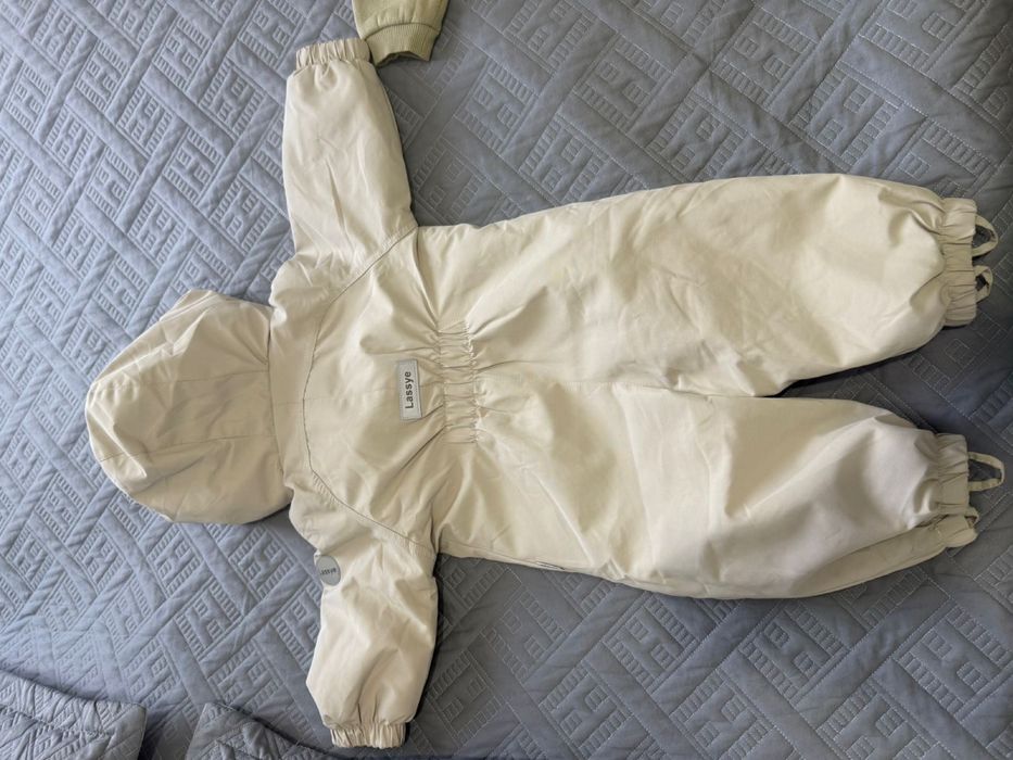 Продаю детские вещи