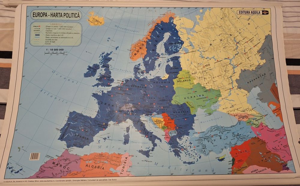 Vând 3 hărți geografice( împreună sau separat)