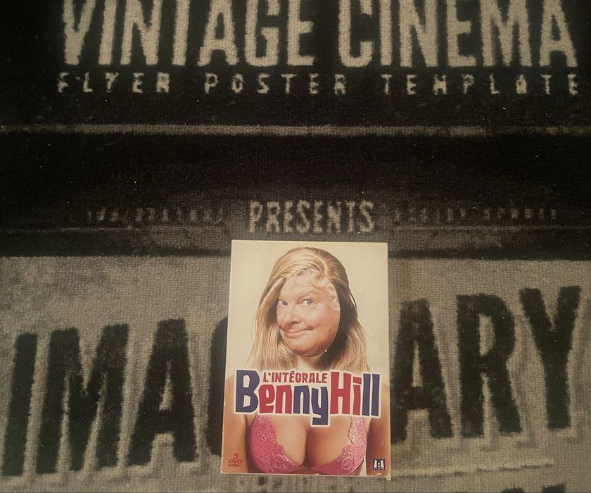 Benny Hill The Complete Collection - 5-DVD Box Set