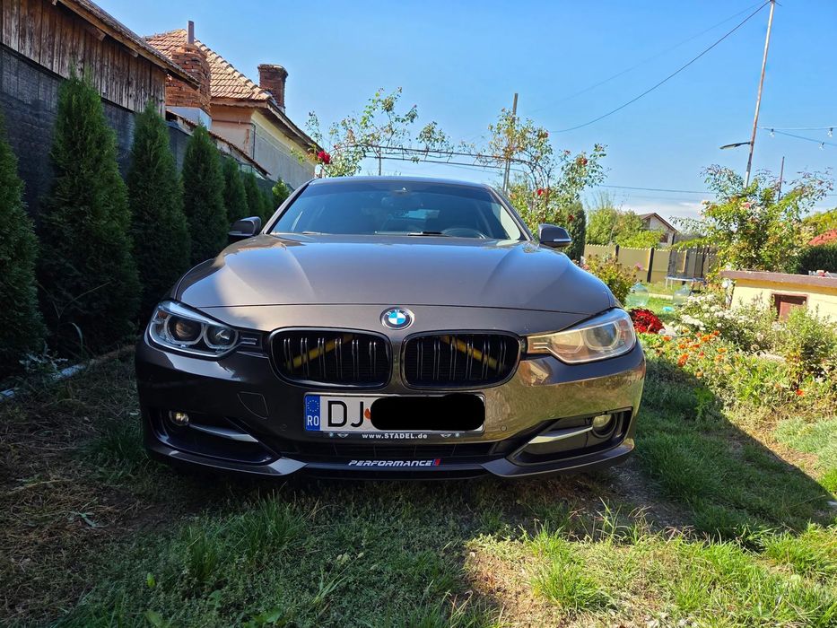 BMW Seria 3 BMW F30 2012 320D SPORT Automata 235.000KM Ingrijita