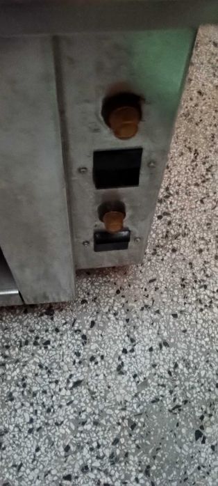 Голяма скара с горен реотан