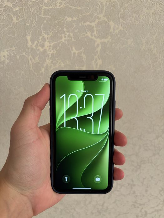 Продам iphone 11 128gb