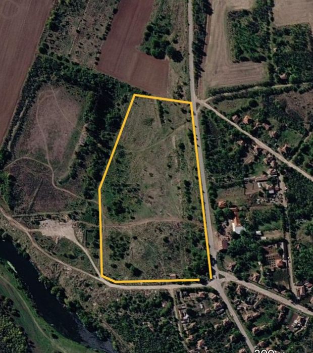 Парцел с производствена цел 32000кв.м