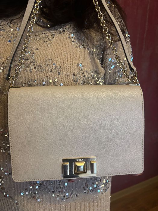 Дамска чанта Furla