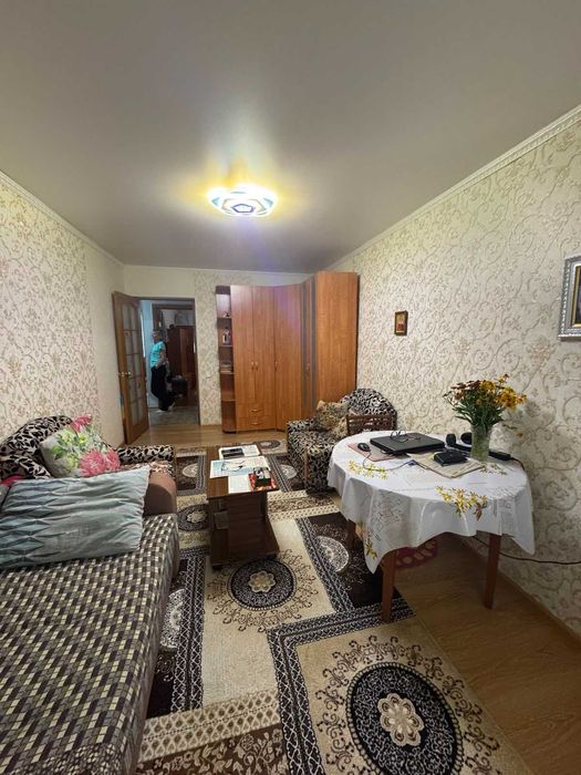 Продам 2 комнатную квартиру