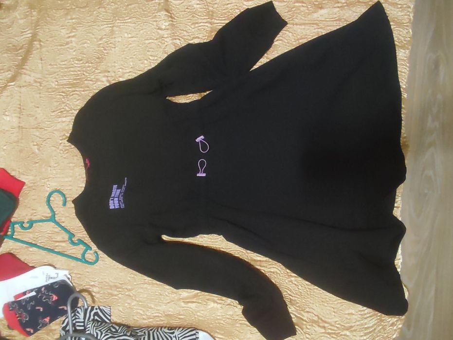 Продам платья для девочек