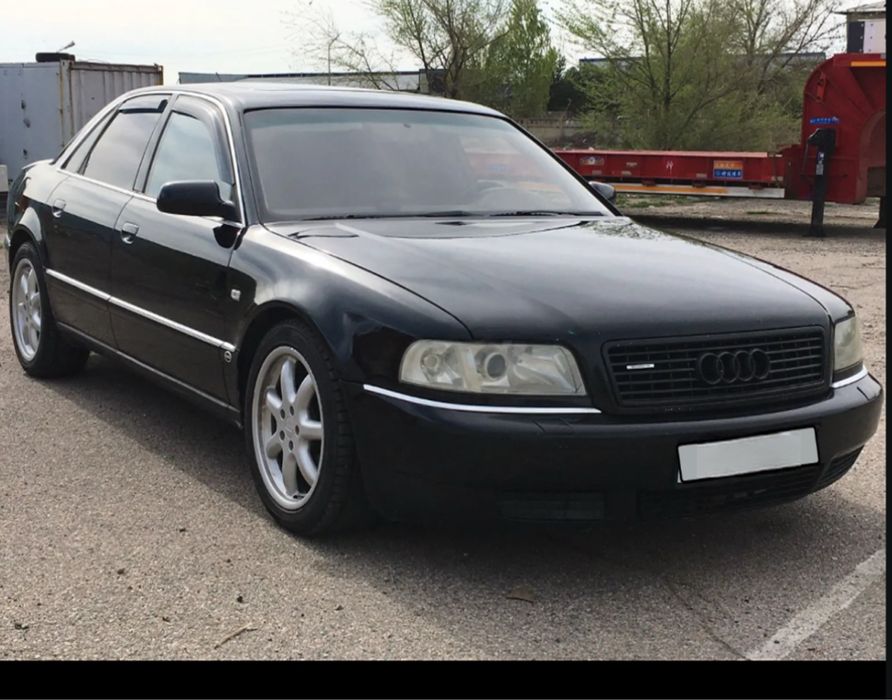 Ауди А8 Д2 кватро