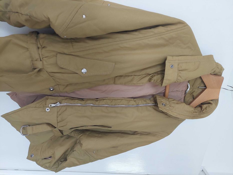 Спортен комплект яке и пола, с топла подплата и невероятен дизайн