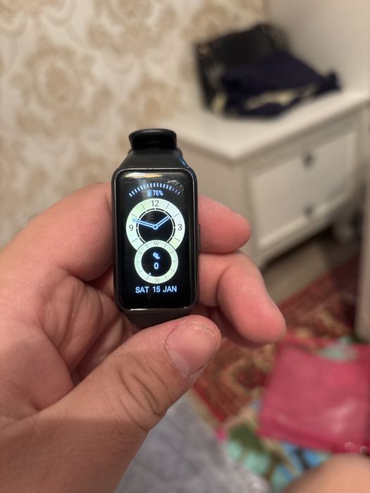 Продам фитнес брослет Хуавей