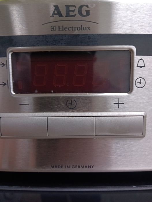 Иноксова фурна за вграждане АЕГ Aeg Made in Germany 2 години гаранция!