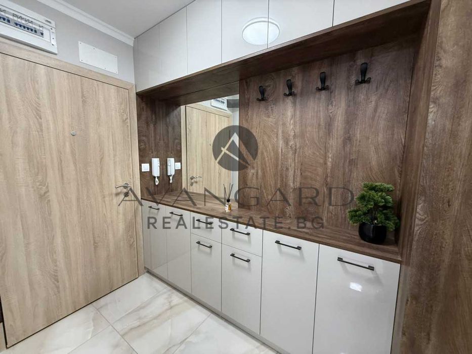 Продава се Тристаен апартамент в Пловдив, Център - 102 кв.м за 1140 €/кв.м - Снимка #11