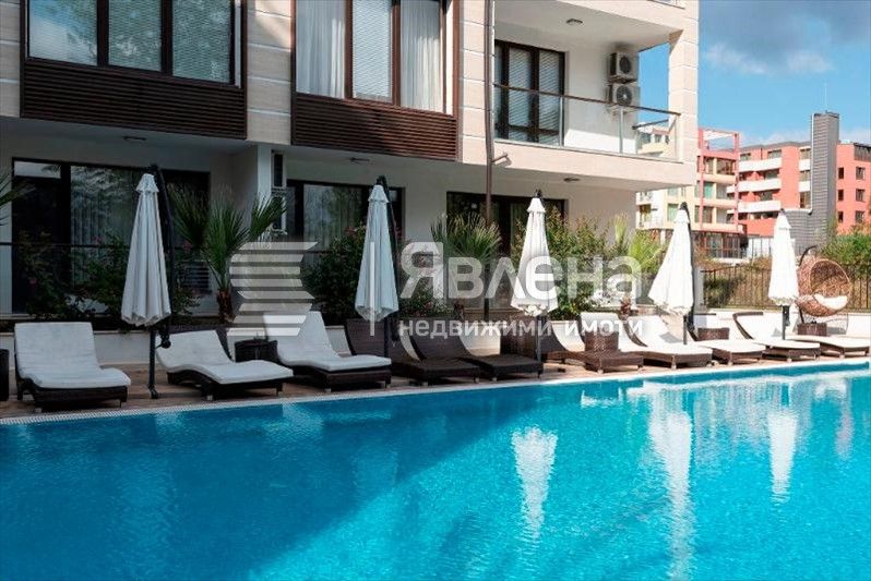 Продава се Тристаен апартамент в Приморско - 87 кв.м за 1207 €/кв.м - Снимка #7