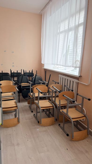 Продам школьные парты