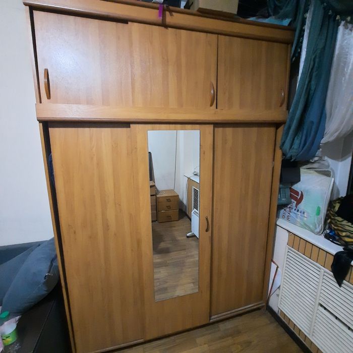 Отдам шкаф б/у  .