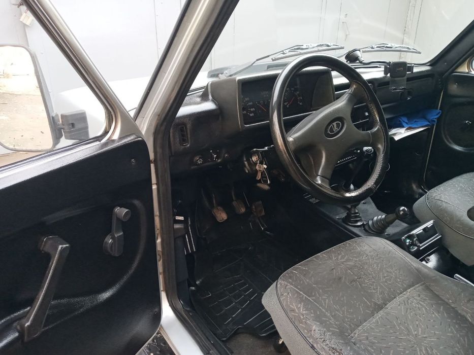 LADA NIVA 2131 продаю цена 5000