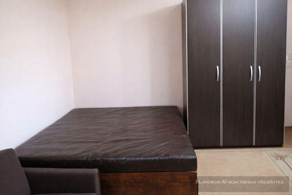 Дава се под наем Едностаен апартамент в Варна, Център - 25 кв.м за 323.85 € - Снимка #2
