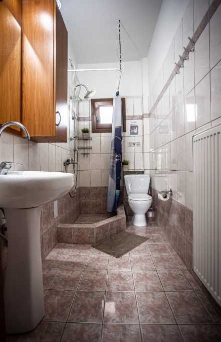 Дава се под наем Едностаен апартамент в Пловдив, Христо Смирненски - 38 кв.м за 198.9 € - Снимка #3