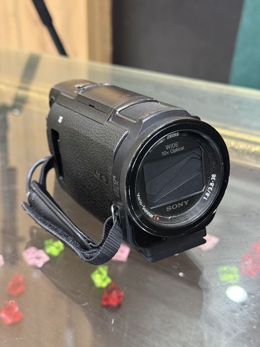 продам 4К камера Sony FDR AX-33