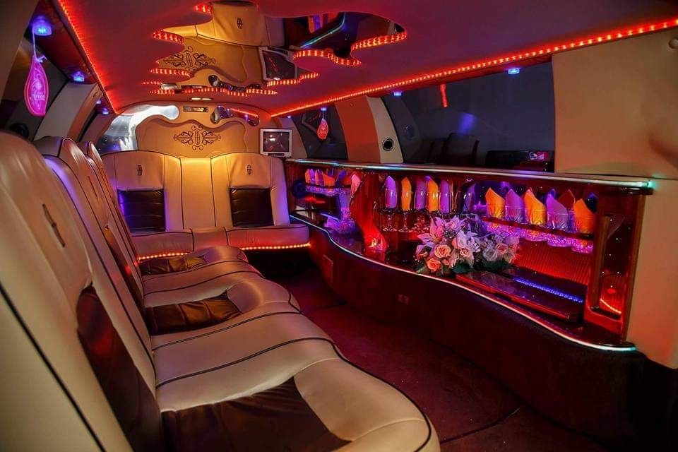 Limuzina de Închiriat