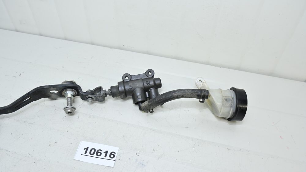 Pedala Frana Cu Pompa Si Rezervor Spate BMW R1200GS 2013 - 2018