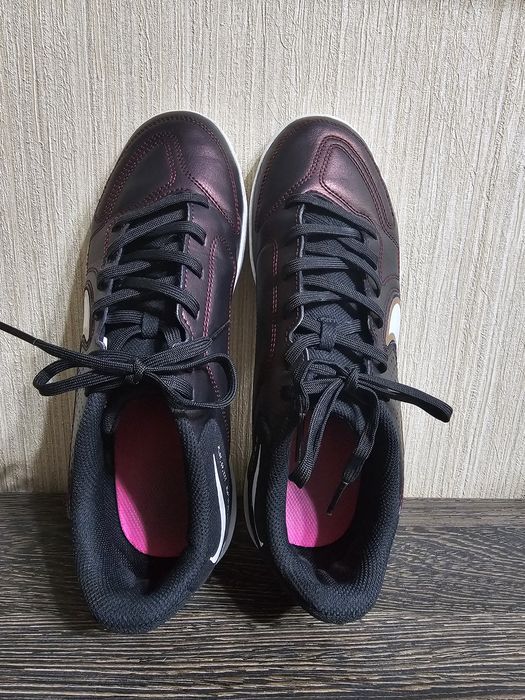 Nike Pantofi Sport Tiempo Legend 9 Academy IC
A1